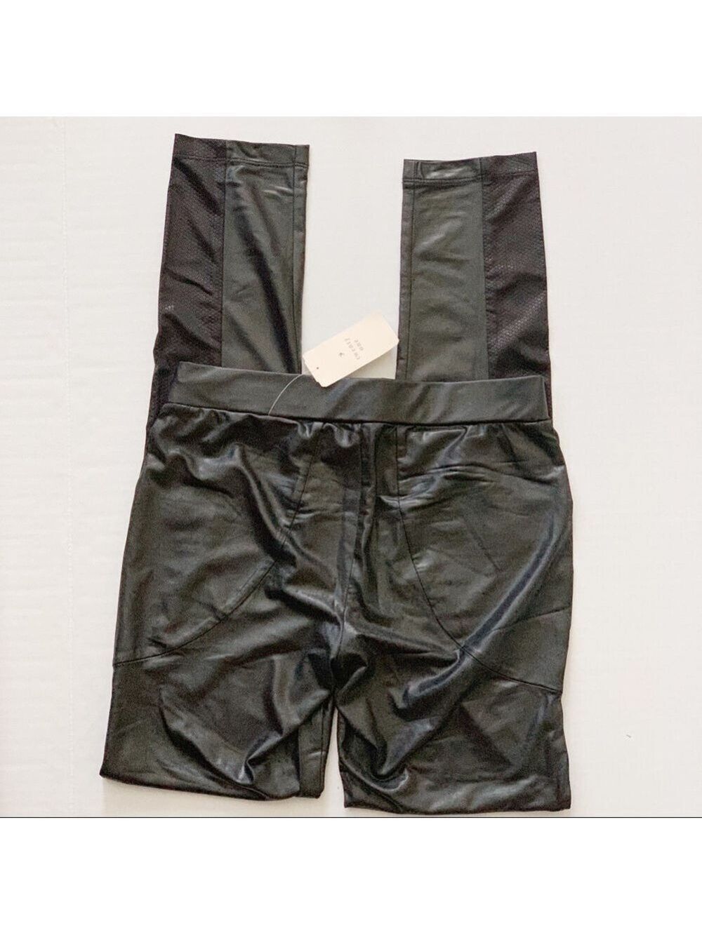 NEW-FOREVER 21 Faux Leather Leggings /Pants